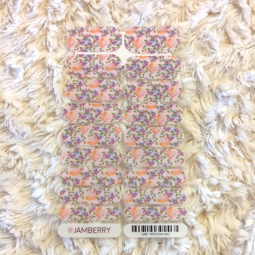 Jamberry White Grace Nail Wrap